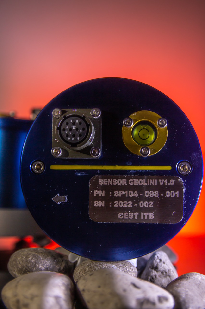 Geolini Digital Seismometer (with PT Geostroom) - Image 6